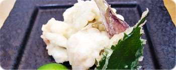 太刀魚とアスパラの煎茶揚げ